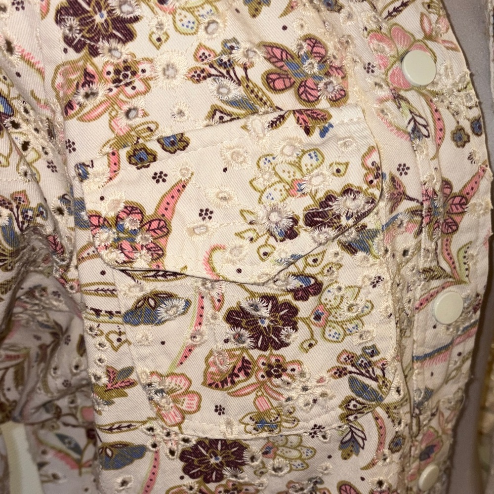 Anthropology Solitaire Eyelet Floral Cream Oversized Denim Jacket - Picture 5 of 12